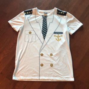 T-shirt for Captain’s costume
